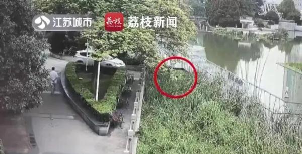 鴨嘴閥|橡膠接頭|鋁模定位塊|防水套管|伸縮器|補償器|傳力接頭|防水翼環(huán)